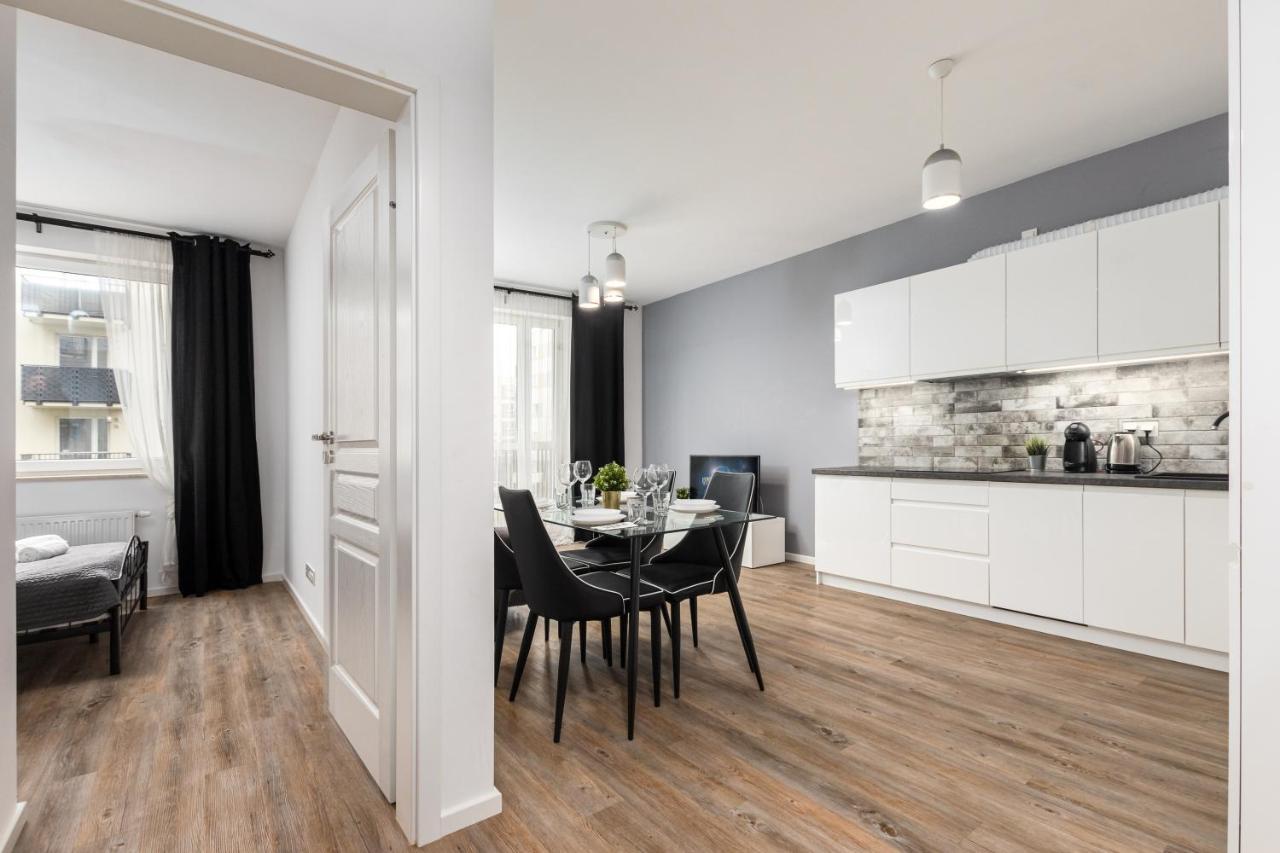 Rakowska 14A 1 Bedroom By Homeprime وارسو المظهر الخارجي الصورة